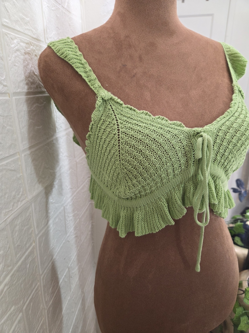 ROMWE Light Green Knit Ruffle Tie-Front Crop Top